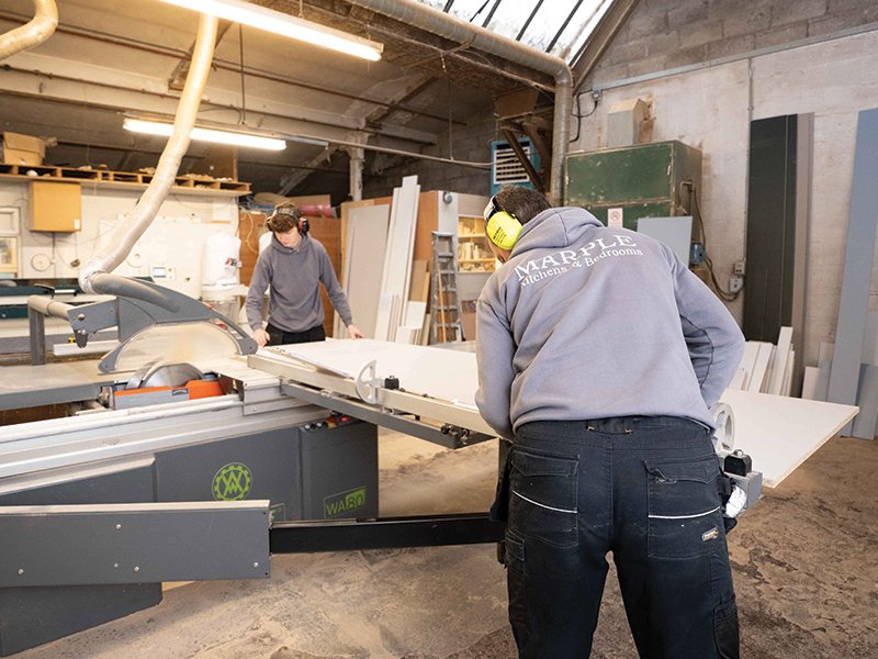 marple-kitchens-and-bedrooms-andy-ethan-workshop Snowboarding